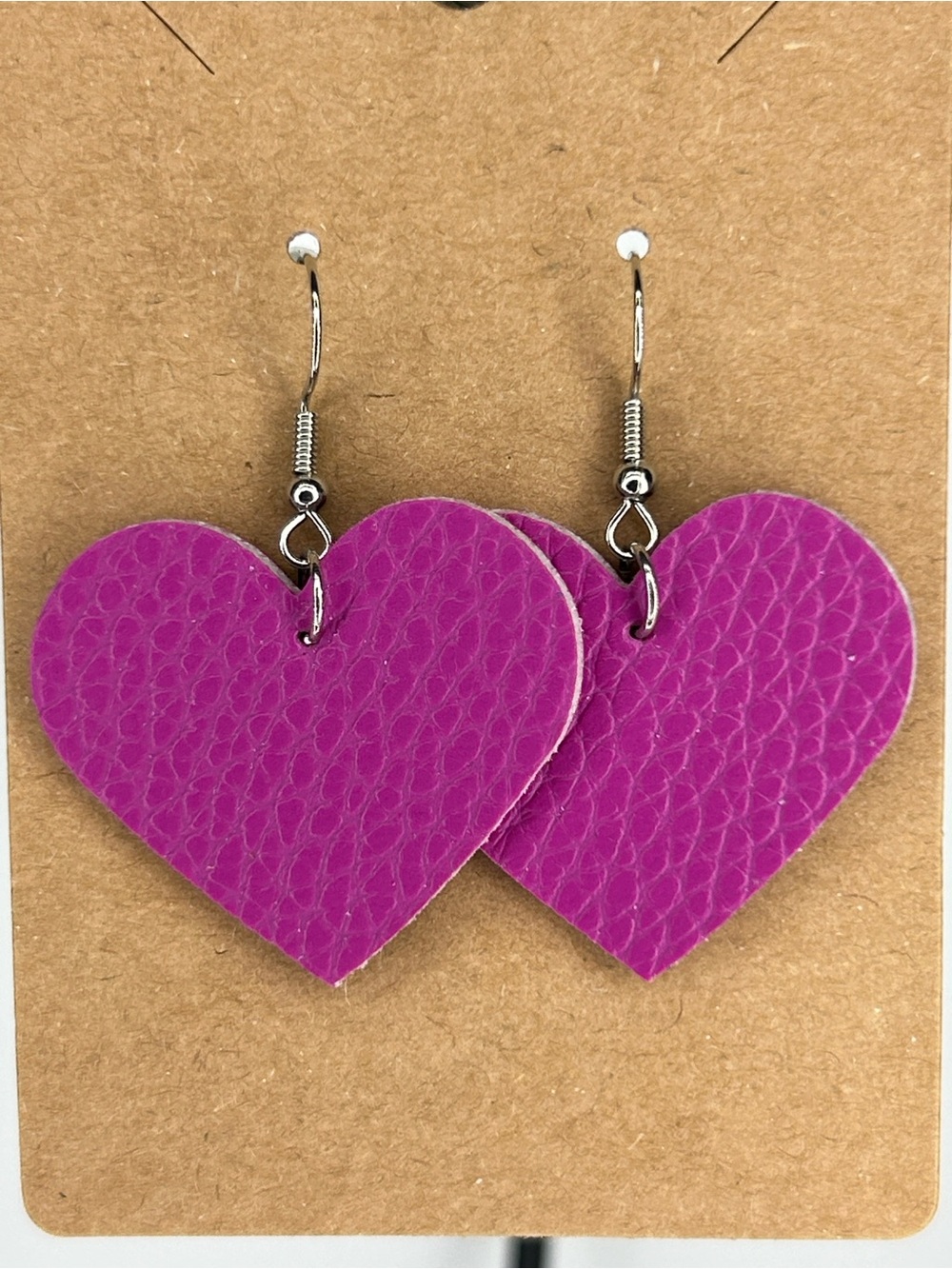 Faux Leather Dangle Earrings Heart Shape Fashion Jewelry - Picture 5 of 5